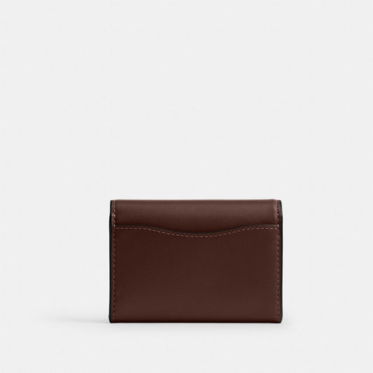 Coach ESSENTIAL 楓木啡翻蓋卡套 背面