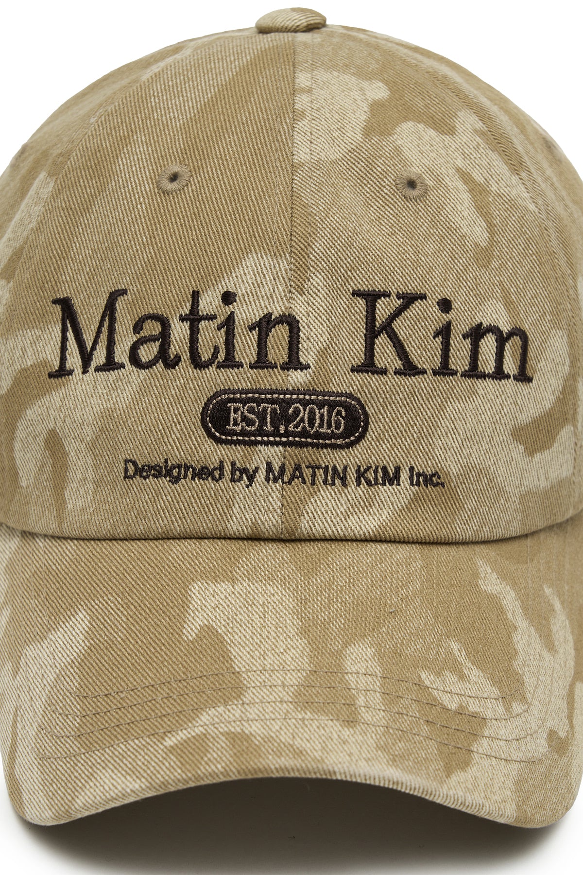 Matin Kim Camouflage Logo Ball Cap in Beige 米色 細節圖 2