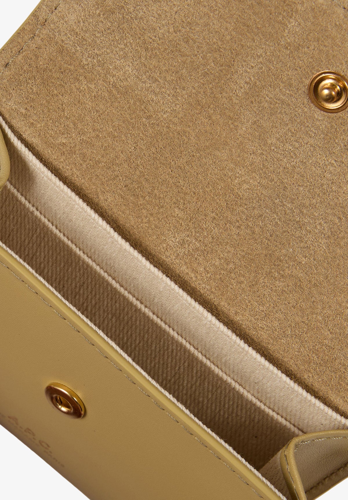 A.P.C. Geneva Leather Card Holder Dark Beige detail