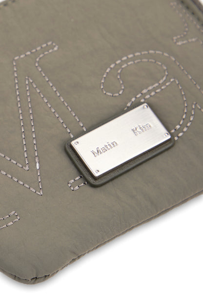 Matin Kim Logo Stitch Sporty Wallet in Khaki 卡其色 細節圖 2