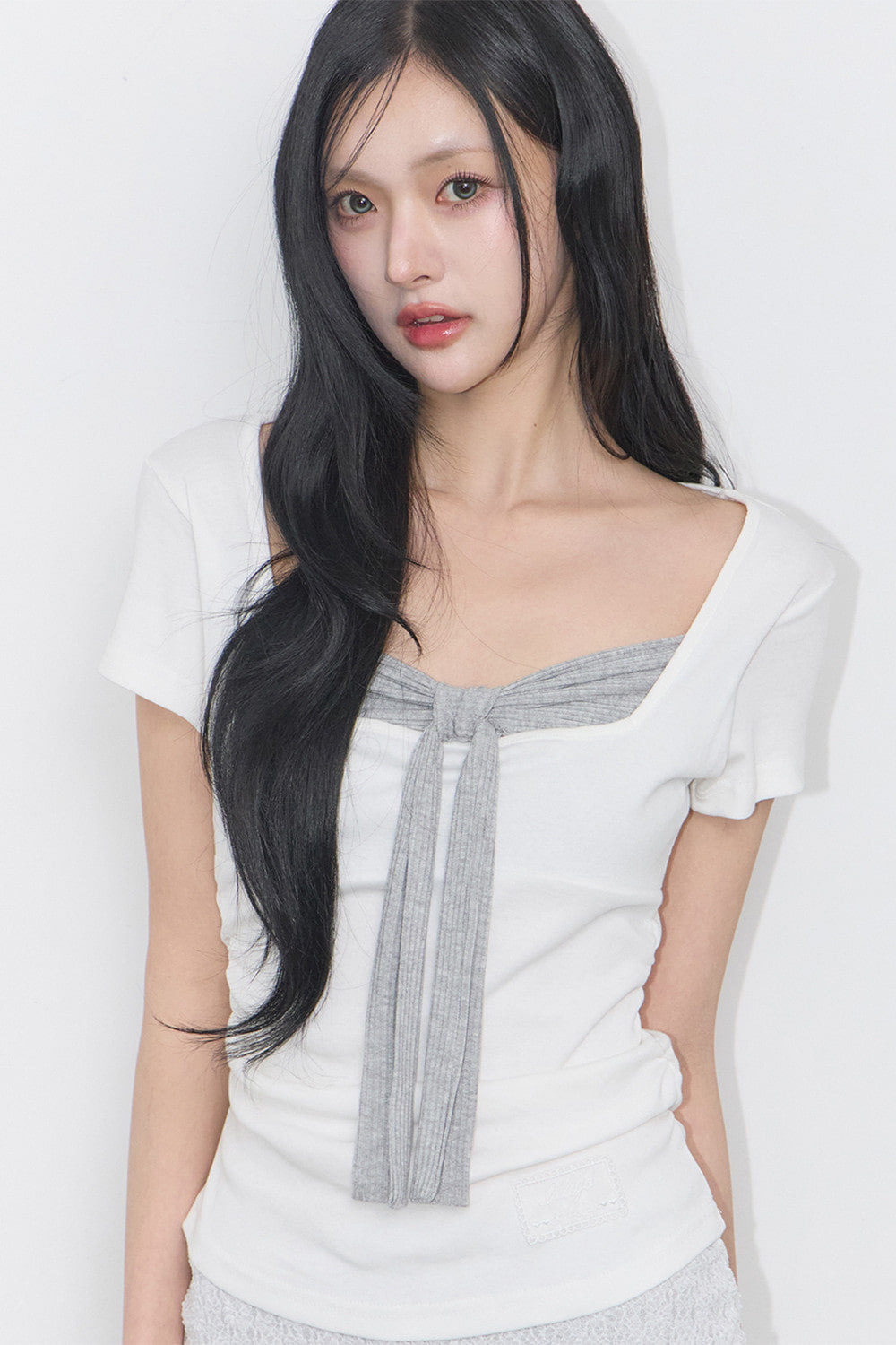 ILLIGO Layered Ribbon Tie T-Shirt White product image 4