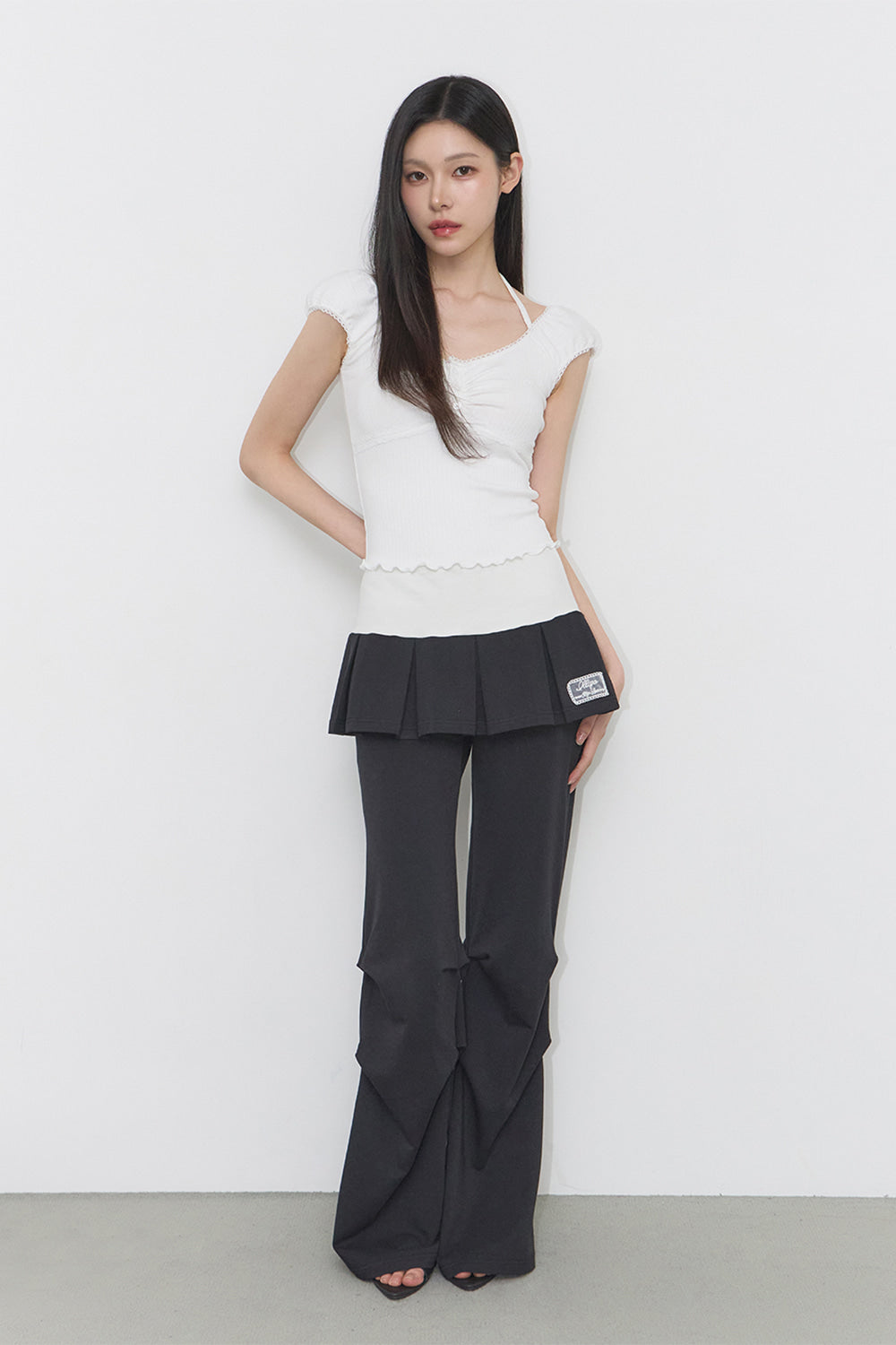 ILLIGO Two-Tone Pleated Skirt Pants Black official image 2