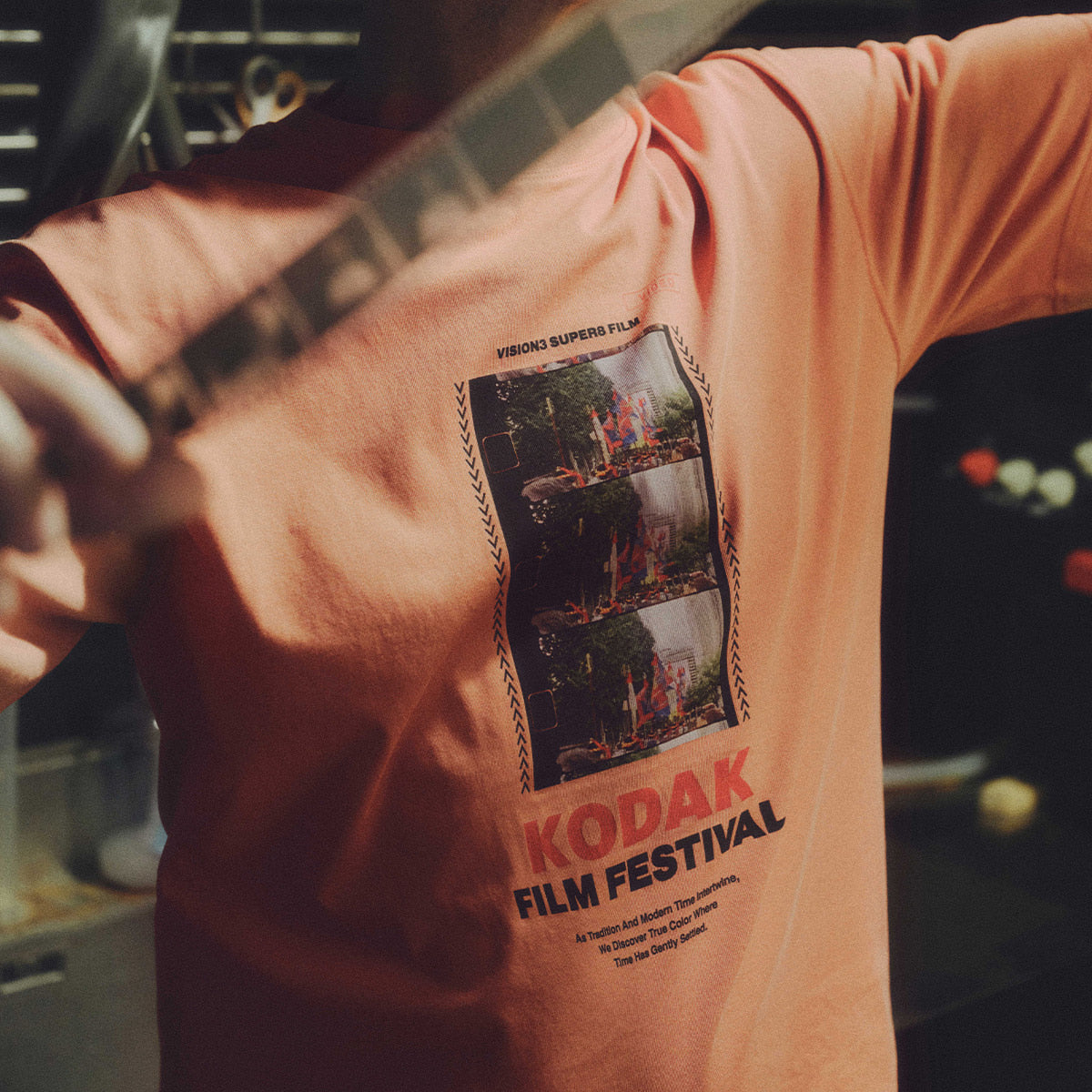 KODAK Film Festival Frame Short Sleeve T-Shirt Pink lifestyle