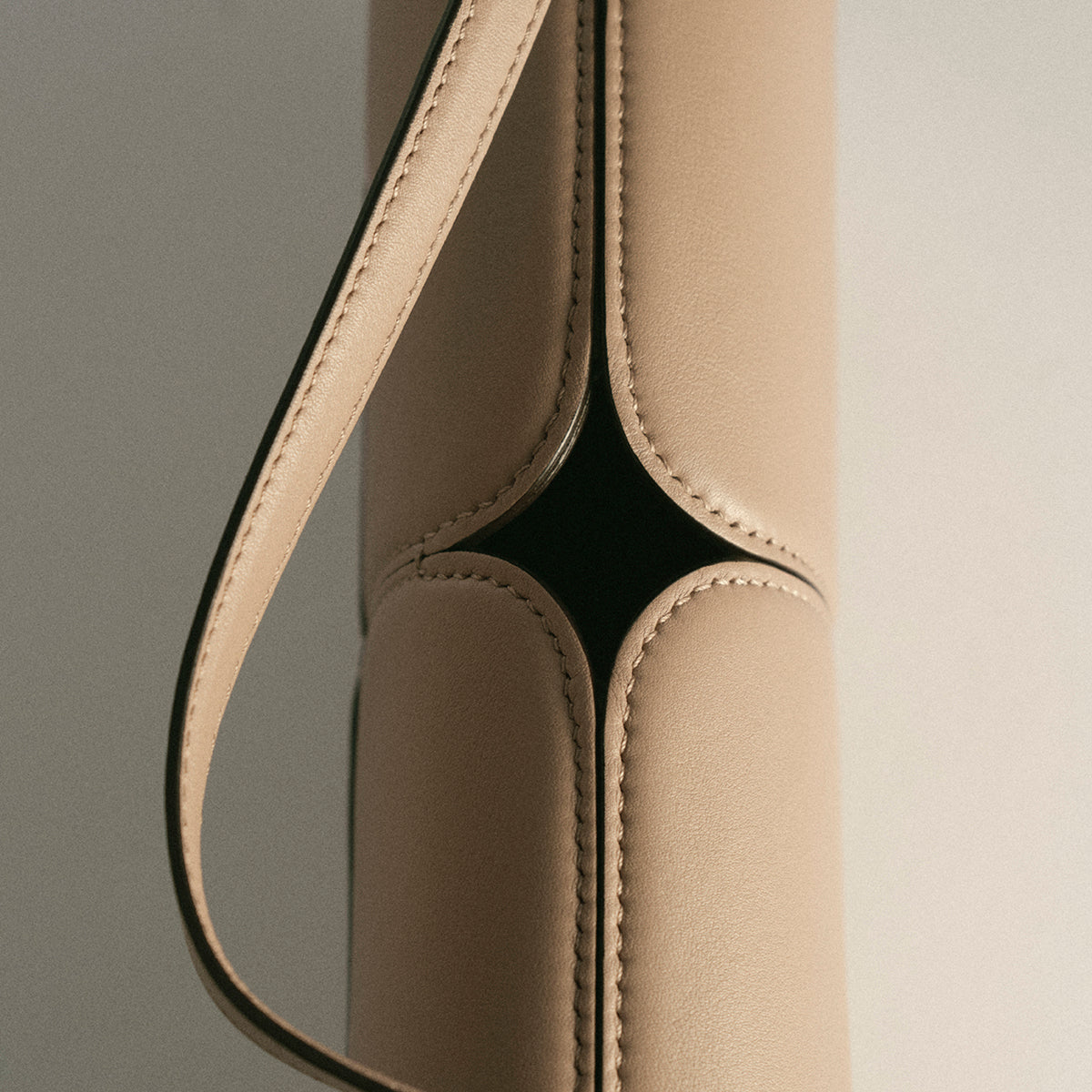 Polène Osmo leather detail