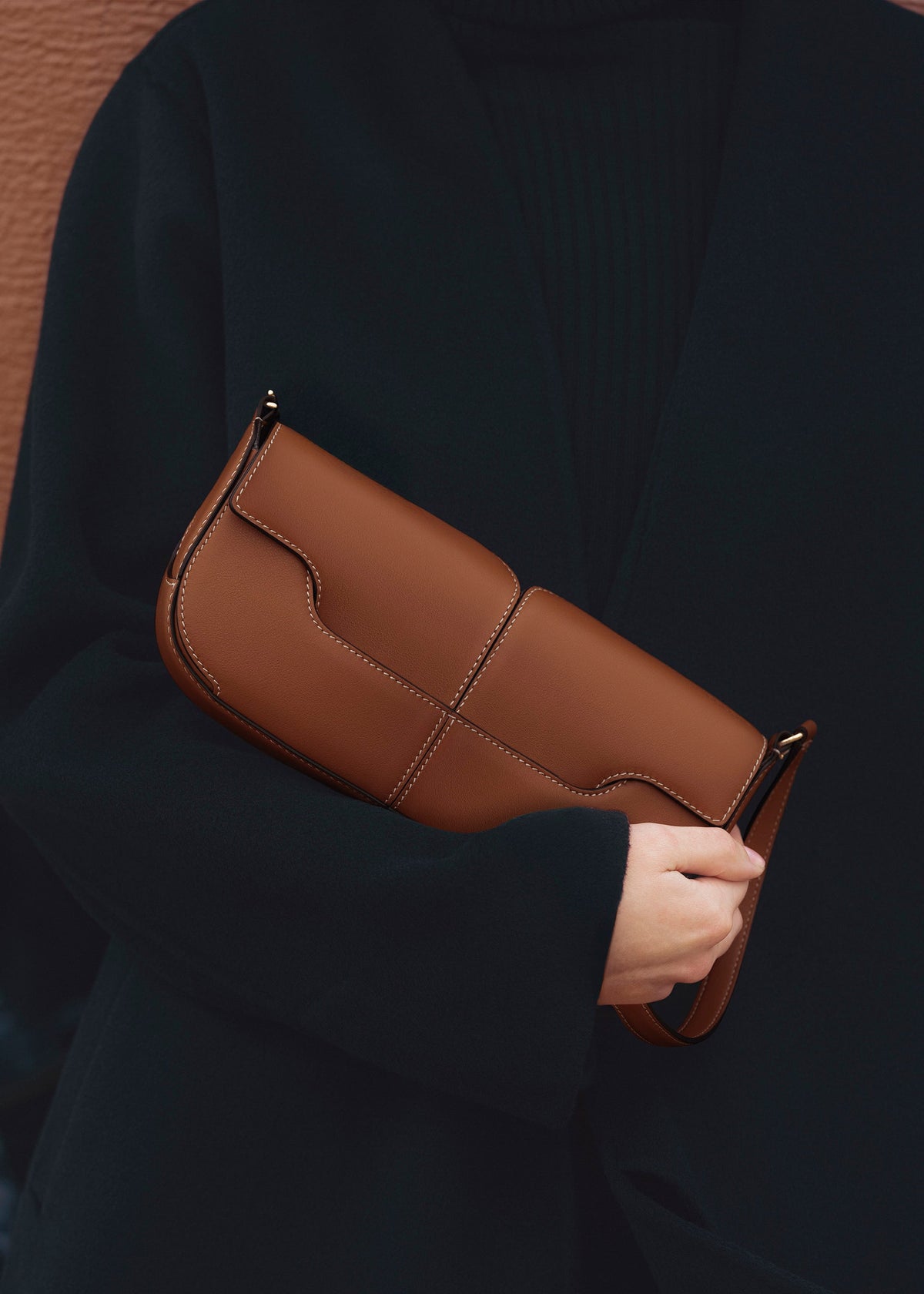 Polène Osmo Smooth Cognac model